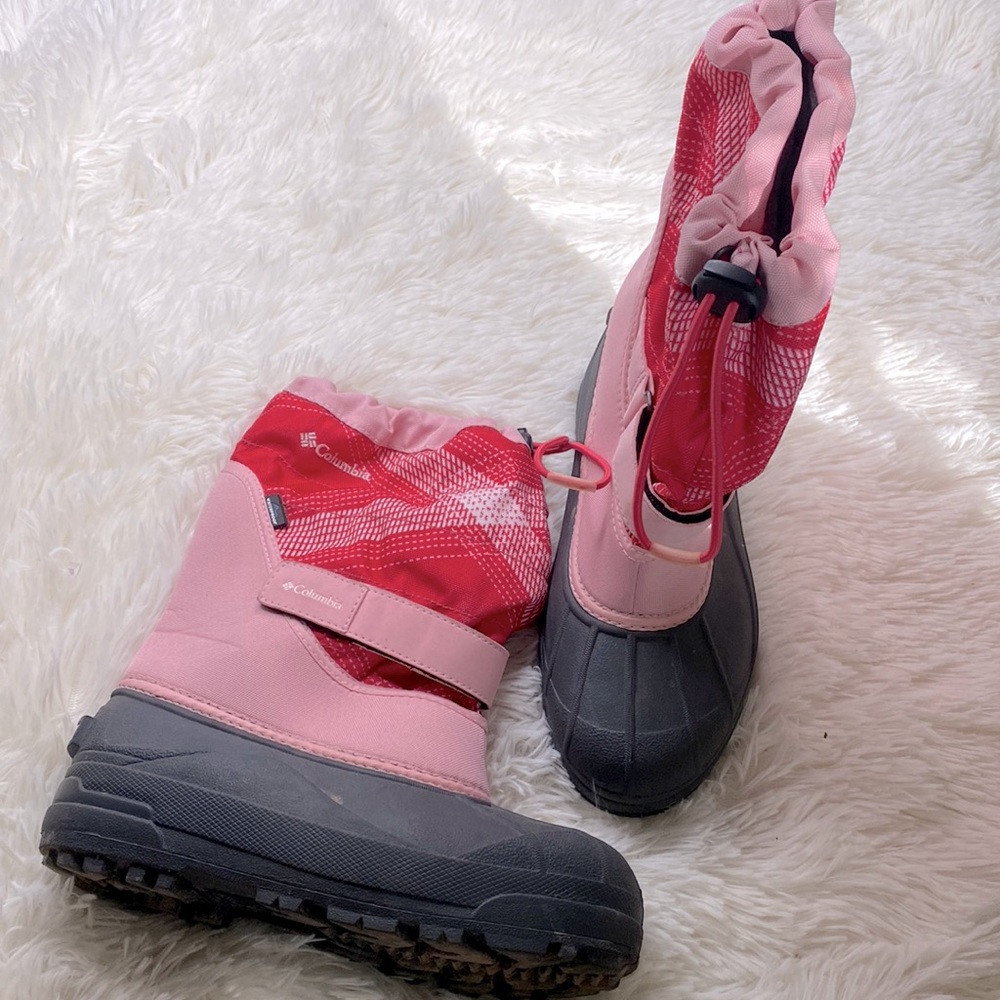 Columbia Pink Waterproof Snow Winter Snow Boots Girl’s Size 4